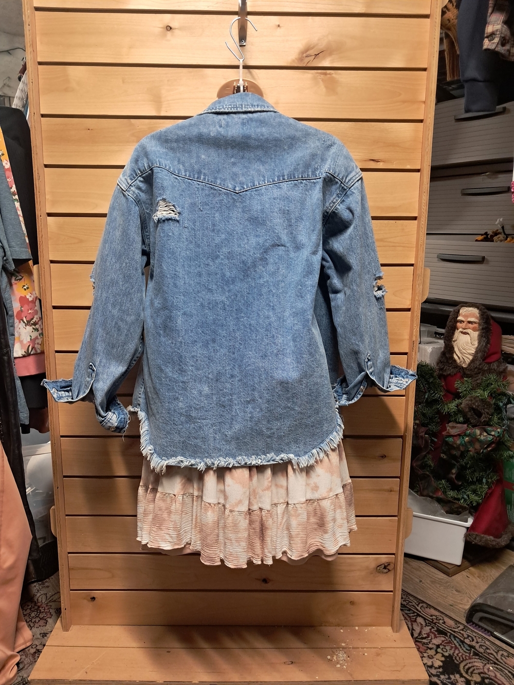 Bluivy Distressed Denim Shacket Size L - Picture 4 of 9